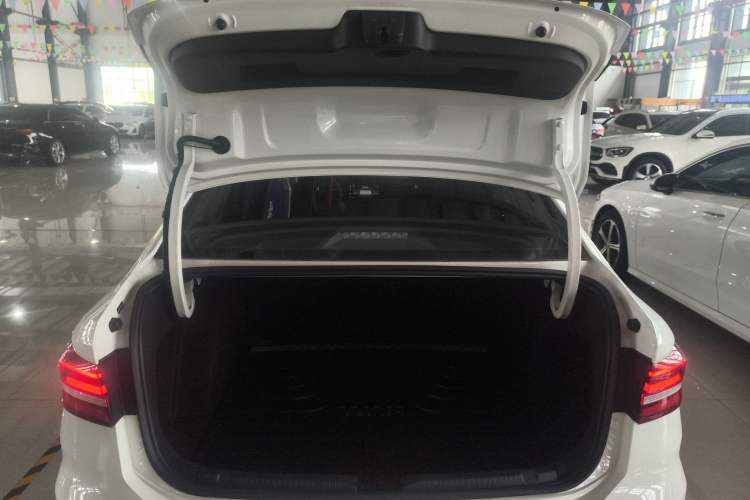 Used Volkswagen Lavida 2022 280TSI DSG Comfort Edition
