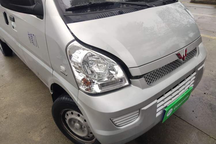 Used Wuling Rongguang 2021 1.5L Extended Standard Version with Air Conditioning – L3C