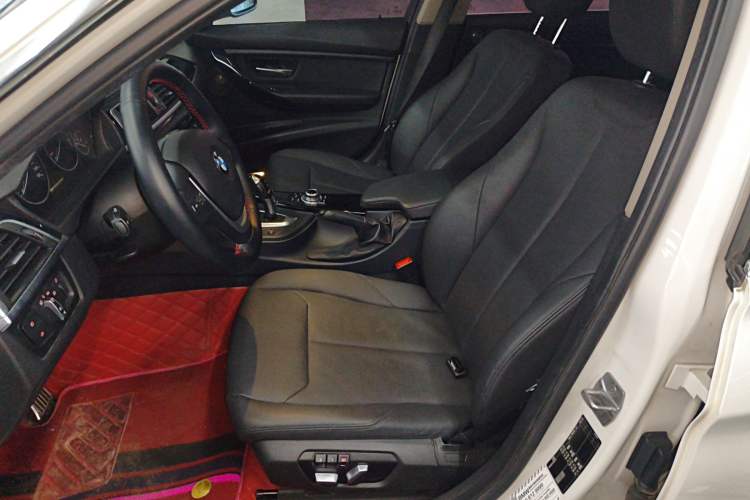 Used BMW 3 Series 2016 320Li Fashion Model
