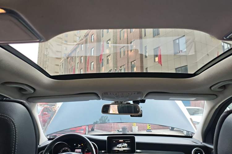 Used Mercedes-Benz C-Class 2015 Facelift C 200 L
