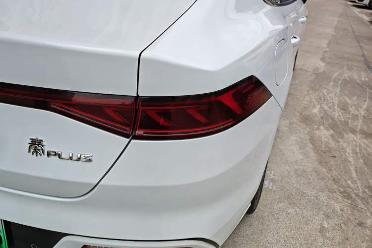 Used BYD Qin PLUS 2023 Champion Edition EV 510KM Leading Model
