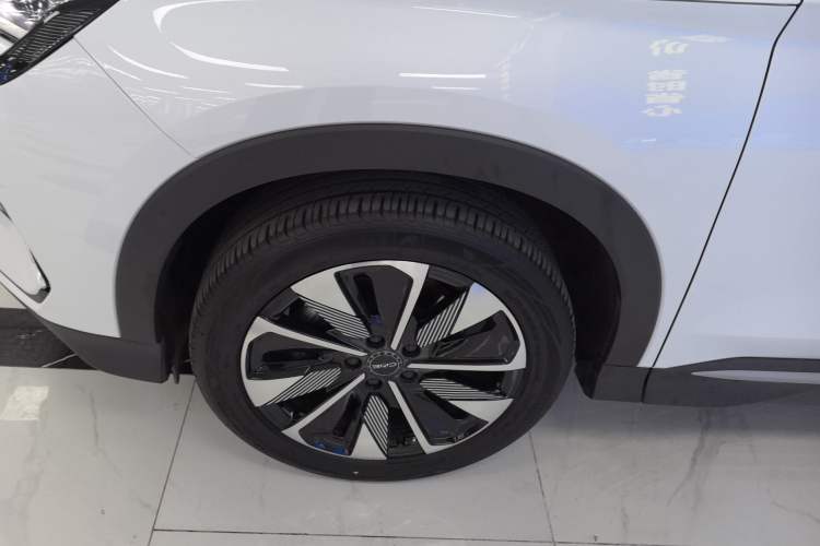 Used BYD Song PLUS New Energy 2025 EV 520km Premium Version
