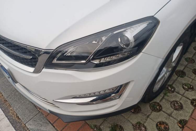 Used Zotye Domy X5 2017 Value Edition 1.6L Manual Fashion Model