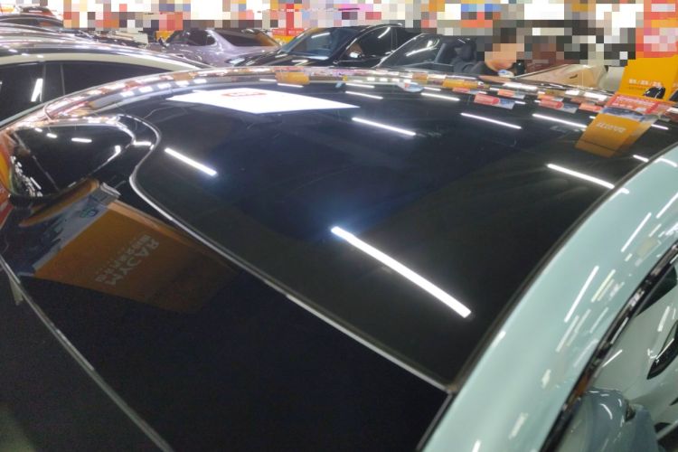 Used  YU7 2025 Ultra-Long Range High-Performance All-Wheel-Drive Max Edition