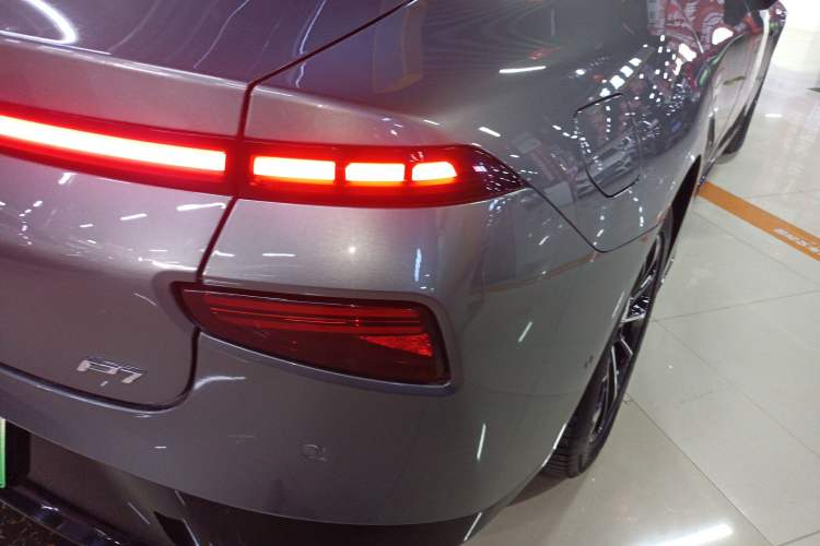 Used XPeng P7 2020 670N
