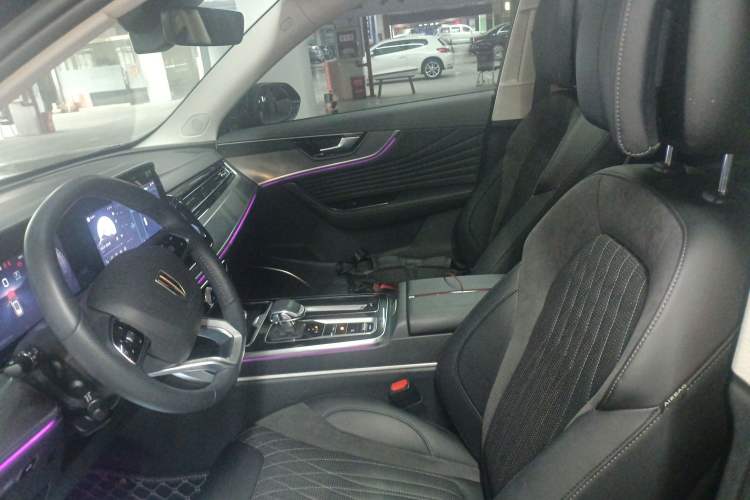 Used Hongqi HS5 2023 2.0T Qixiang Pro Edition
