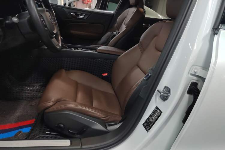 Used Volvo S60 2020 T4 Zhiyuan Sport Edition