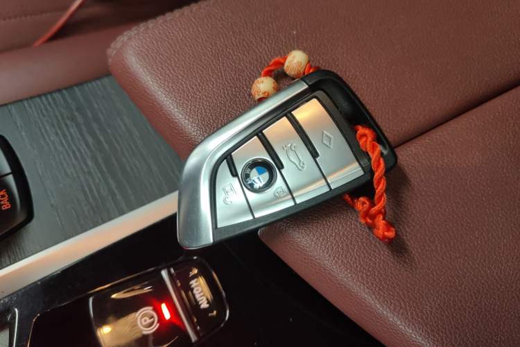 Used BMW 5 Series New Energy 2022 Second Facelift 535Le M Sport Package
