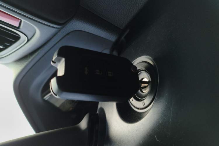 Used Honda Vezel 2015 1.5L CVT two-wheel drive Comfort trim
