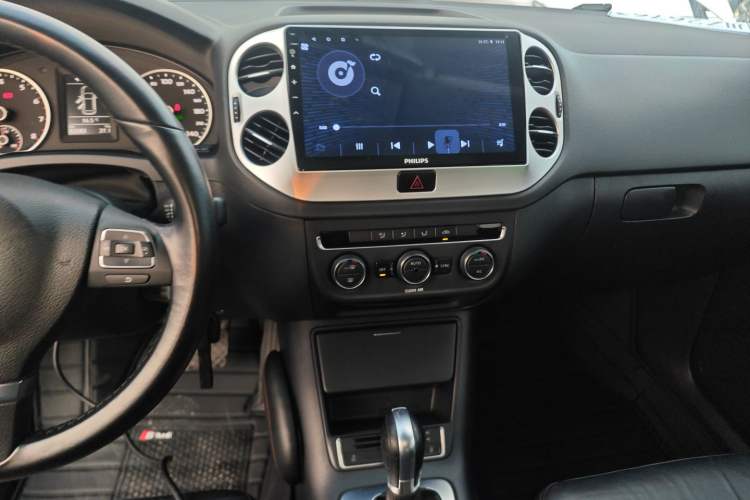 Used Volkswagen Tiguan 2017 300TSI Automatic Two-Wheel Drive Silk Road Comfort Edition
