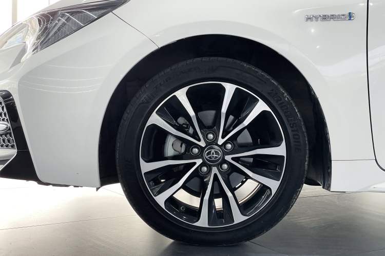 Used Toyota Levin 2022 Dual-Motor 1.8H E-CVT Sport Edition
