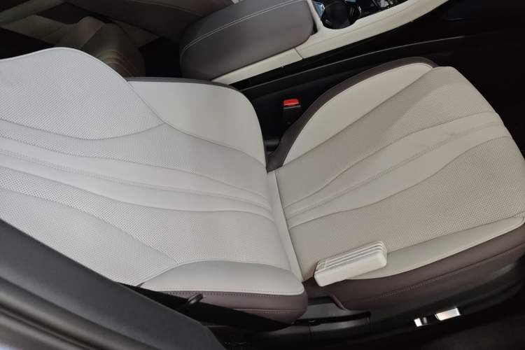 Used BYD Song PLUS New Energy 2025 DM-i Smart Drive 112KM Prestige Model