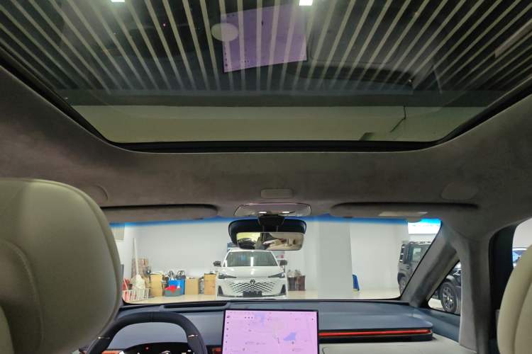 Used Zeekr MIX 2025 Long-Range Intelligent Driving Edition