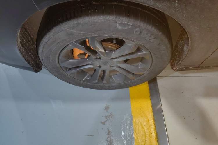 Used Dongfeng Aeolus Yixuan 2023 Mach Edition 1.5L Automatic Chasing Shadow Version