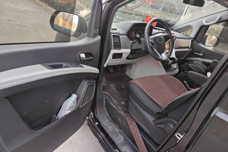 Used  M4 2020 2.0 CTI Diesel Manual Jingrui Model China VI Standard
