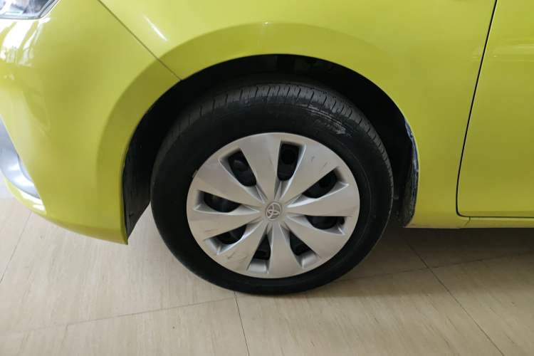 TDK.VehicleDetails.img