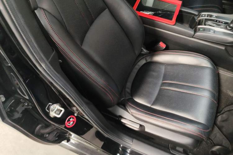 Used Honda Civic 2021 HATCHBACK 220TURBO CVT Trendy Cool Edition
