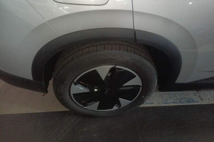 Used Dongfeng Aeolus L7 New Energy 2024 110 Pro