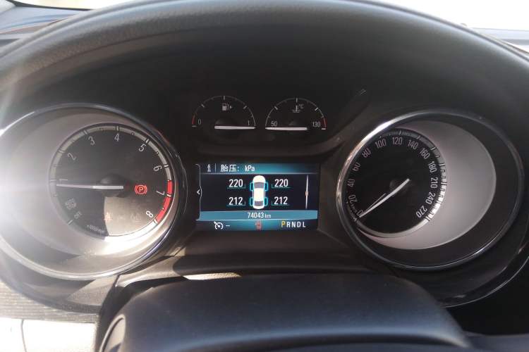 Used Buick Verano 2015 Sedan 20T Dual-Clutch Elite Model
