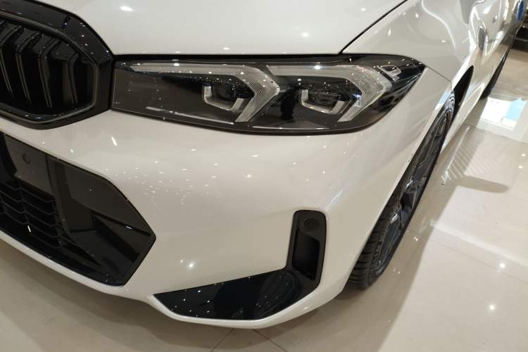 Used BMW 3 Series 2025 330Li M Sport Shadowline Package
