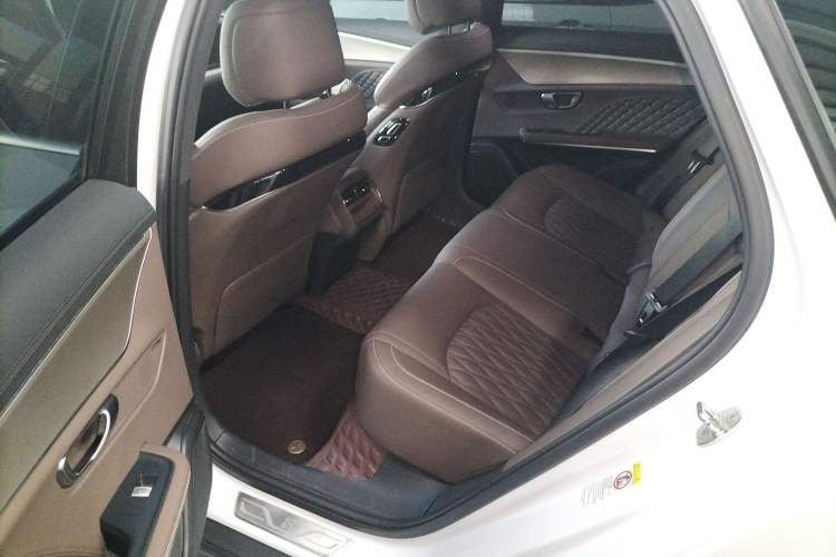 Used BYD Han 2023 EV Champion Edition 605KM Front-Drive Premium Model
