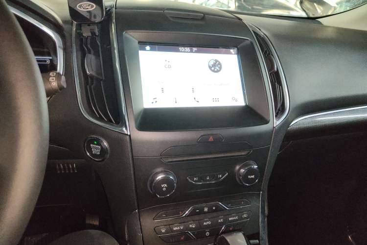 Used Ford Edge 2018 EcoBoost 245 Two-Wheel-Drive Titanium 7-Seater China V Standard
