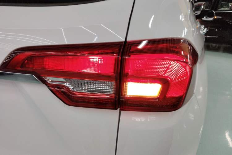 Used Haval M6 2019 1.5T DCT Two-Wheel Drive Value Edition China VI Standard
