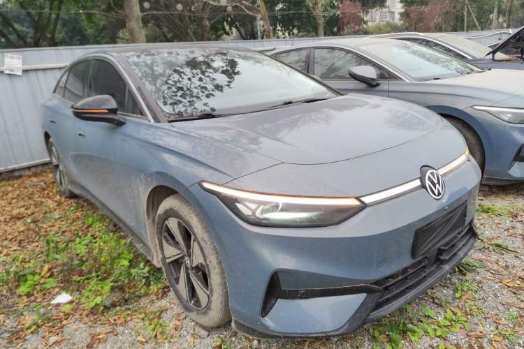 Used Volkswagen ID.7 VIZZION 2024 AIR model