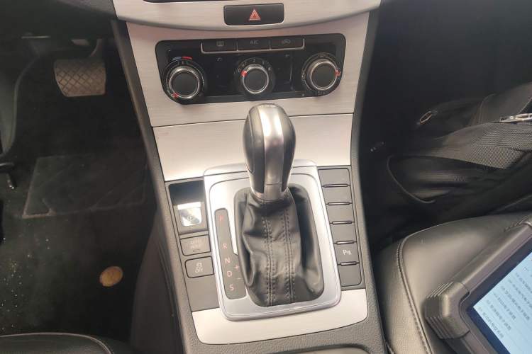 Used Volkswagen Magotan 2016 1.8TSI Smart Comfort Model
