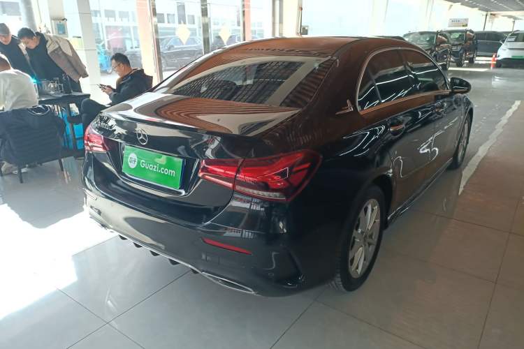 Used Mercedes-Benz A-Class 2022 Restyled A 200 L Sport Sedan Fashion Version
