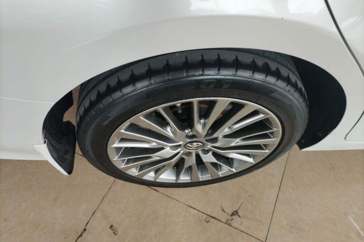 Used Toyota Camry 2019 Dual-Engine 2.5 HG Luxury Edition China VI Standard