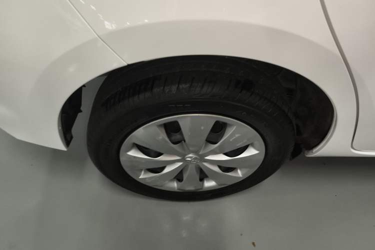 Used Toyota YARiS L 2016 Revised 1.5E CVT Charming Edition
