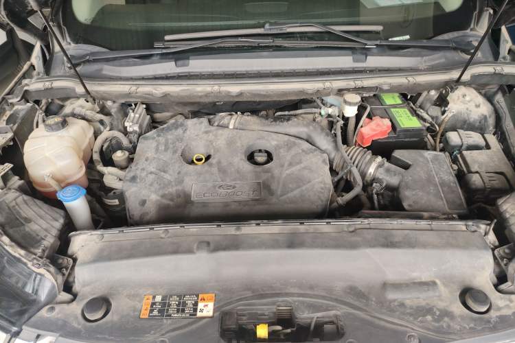 Used Ford Edge 2018 Facelifted EcoBoost 245 Two-Wheel Drive Platinum Edition 5 Seats China VI Standard
