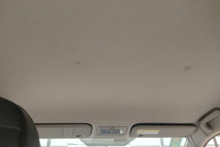 Used Toyota YARiS L 2015 1.5E Automatic Charm Edition
