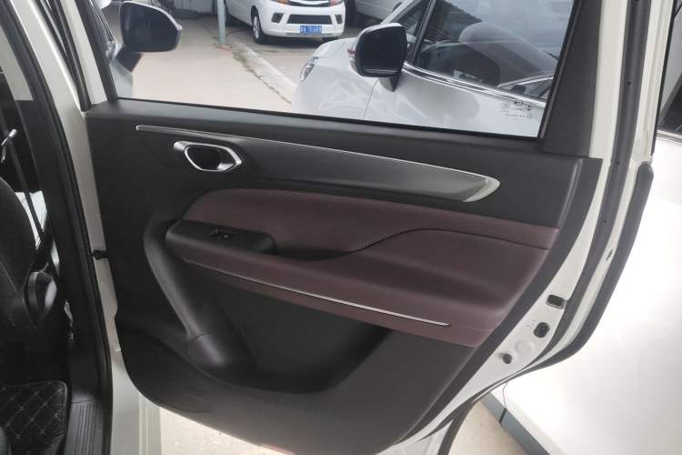 Used GAC Trumpchi M6 2023 PRO 270T DCT Luxury Edition
