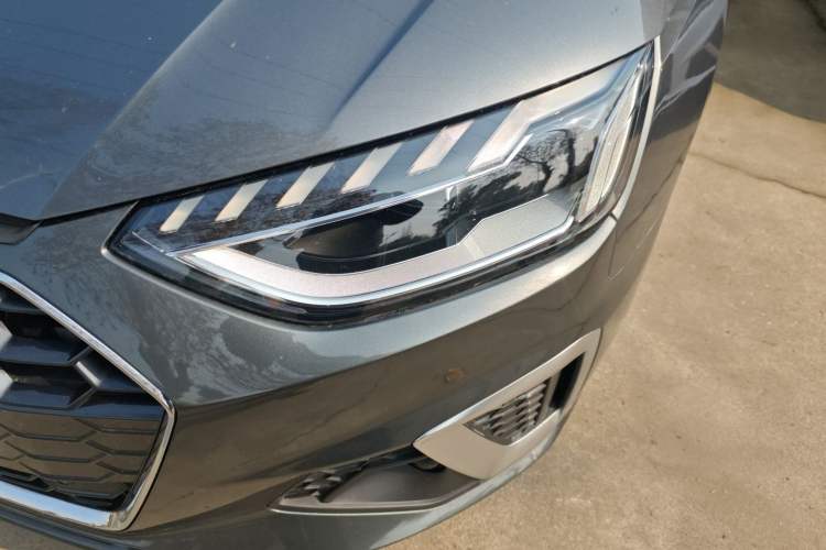 Used Audi A4L 2022 40 TFSI Fashion Dynamic Model
