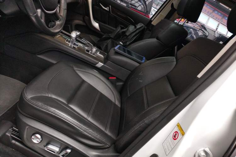 Used Haval H9 2017 2.0T Gasoline 4x4 Comfort Edition 5 Seats
