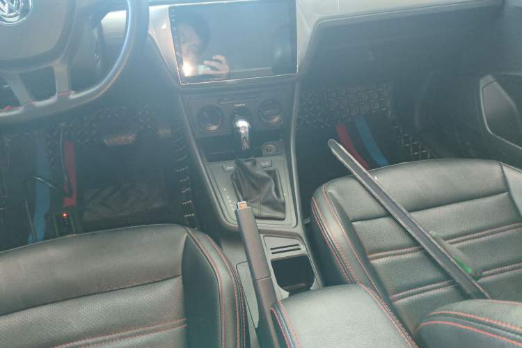 Used Volkswagen Lavida 2017 1.6L Automatic Fashion Edition