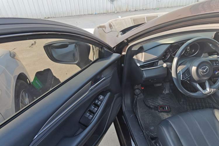 Used Mazda Atenza 2020 2.5L Skyline Sport Edition
