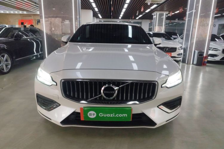 Used Volvo S60 2021 T4 Zhiyuan Luxury Edition