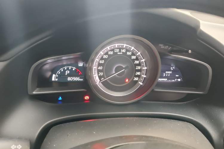 Used Mazda CX-4 2016 2.0L Automatic 2WD Blue Sky Luxury Edition