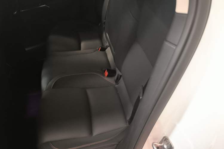 Used Lynk & Co 02 2019 1.5T DCT Two-Wheel Drive Pro Edition China VI Standard
