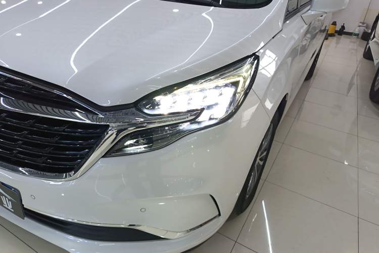 Used Buick GL8 2021 ES Land Cruiser 653T Luxury Edition
