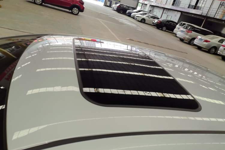 Used Toyota Levin 2021 185T CVT Luxury Edition
