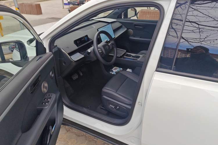 Used Toyota BZ 3X 2025 520 Pro LiDAR Edition