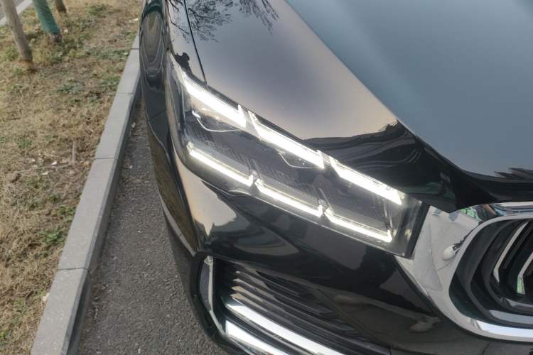 Used Geely Auto Monjaro L 2024 2.0TD High-Power Automatic Two-Wheel Drive Yunqi Version