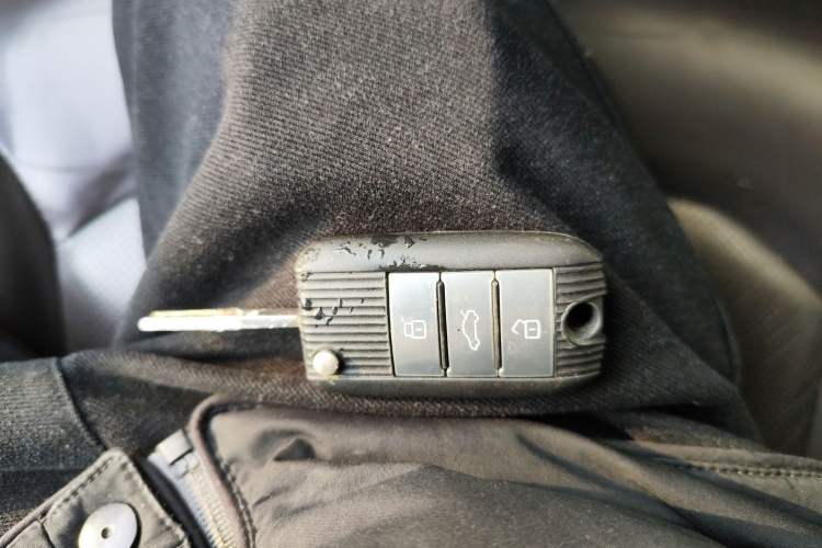 Used Roewe RX8 2019 30T Smart Connectivity Two-Wheel Drive Supreme Flagship Edition