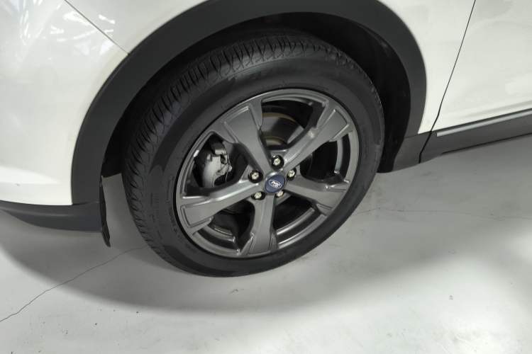 Used Ford Kuga 2019 EcoBoost 180 Two-Wheel-Drive Titanium Plus Model China V Standard