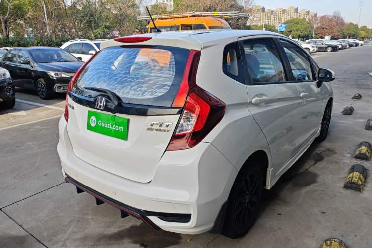 Used Honda Fit 2018 1.5L CVT Trendy Sports Edition
