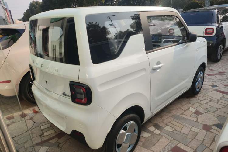 Used Geely Galaxy Panda 2025 210 km – Yuanqi Bear